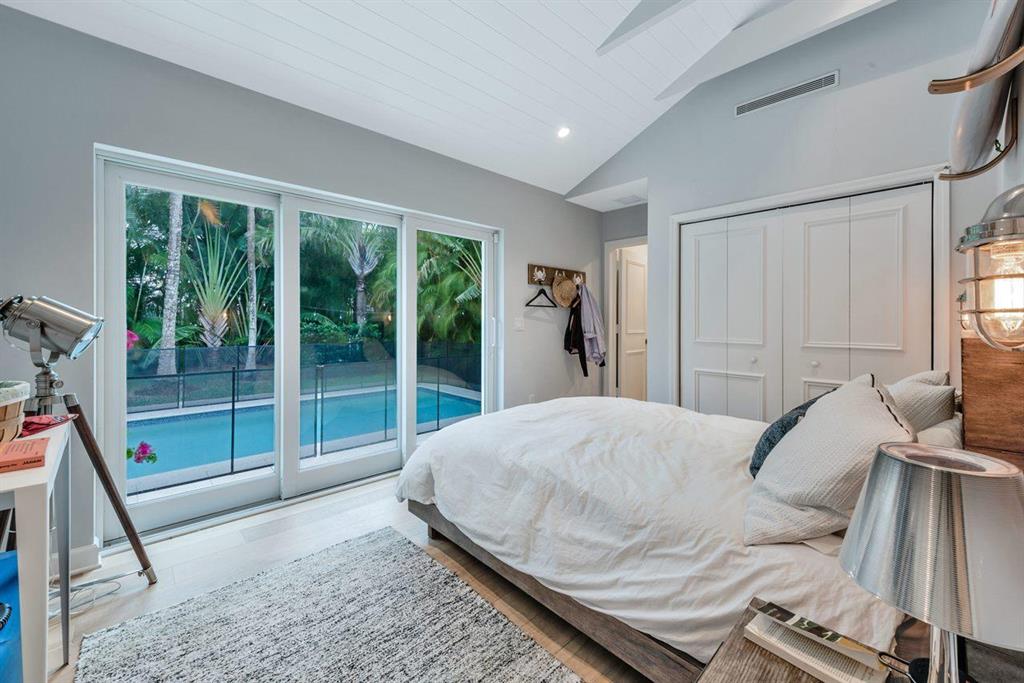 EL ENCANTO - Residential