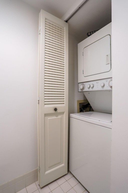 WYNMOOR VILLAGE - Residential