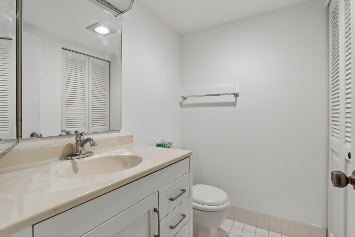 WYNMOOR VILLAGE - Residential