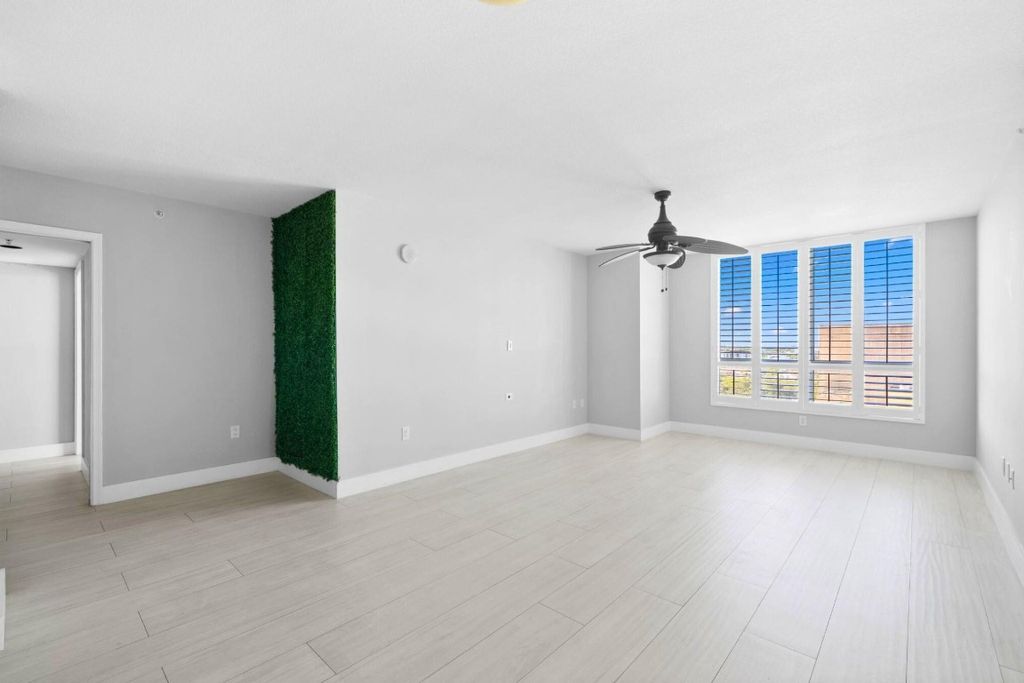 Photo of 610 W Las Olas Boulevard #1016N, Fort Lauderdale, FL 33312 (MLS # F10516421)
