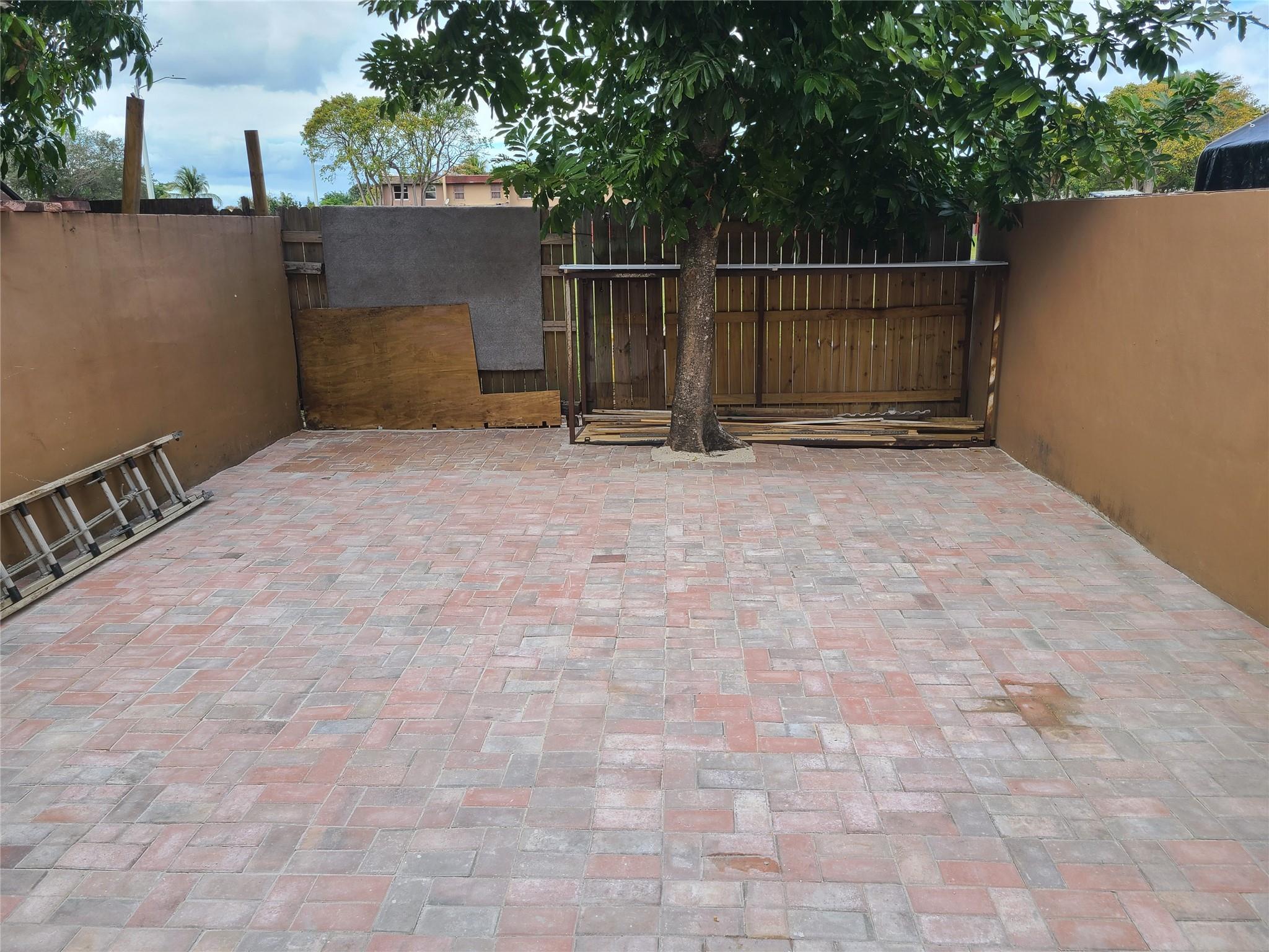 Leslie Estates Sec 07 - Residential Lease