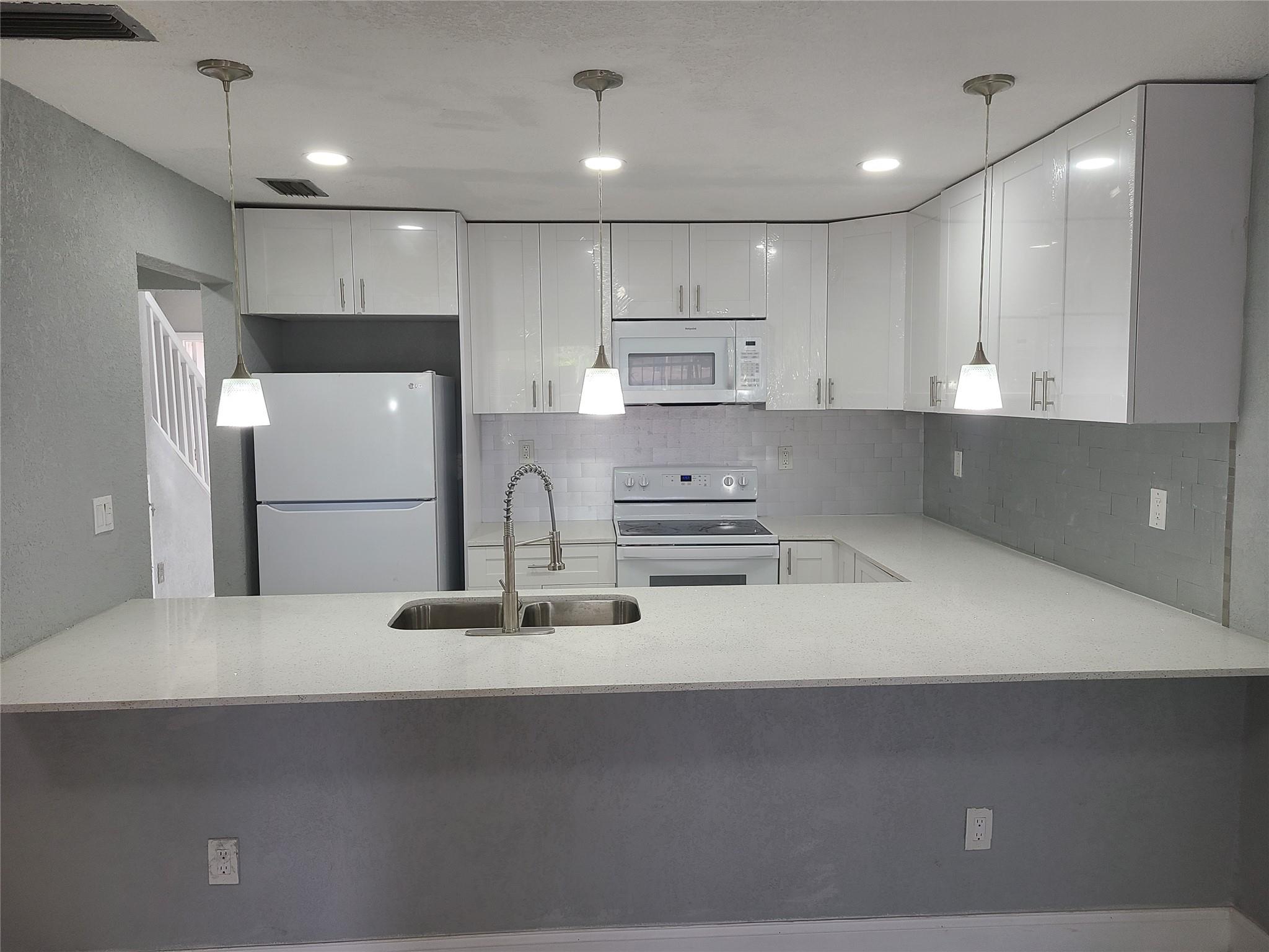 Leslie Estates Sec 07 - Residential Lease