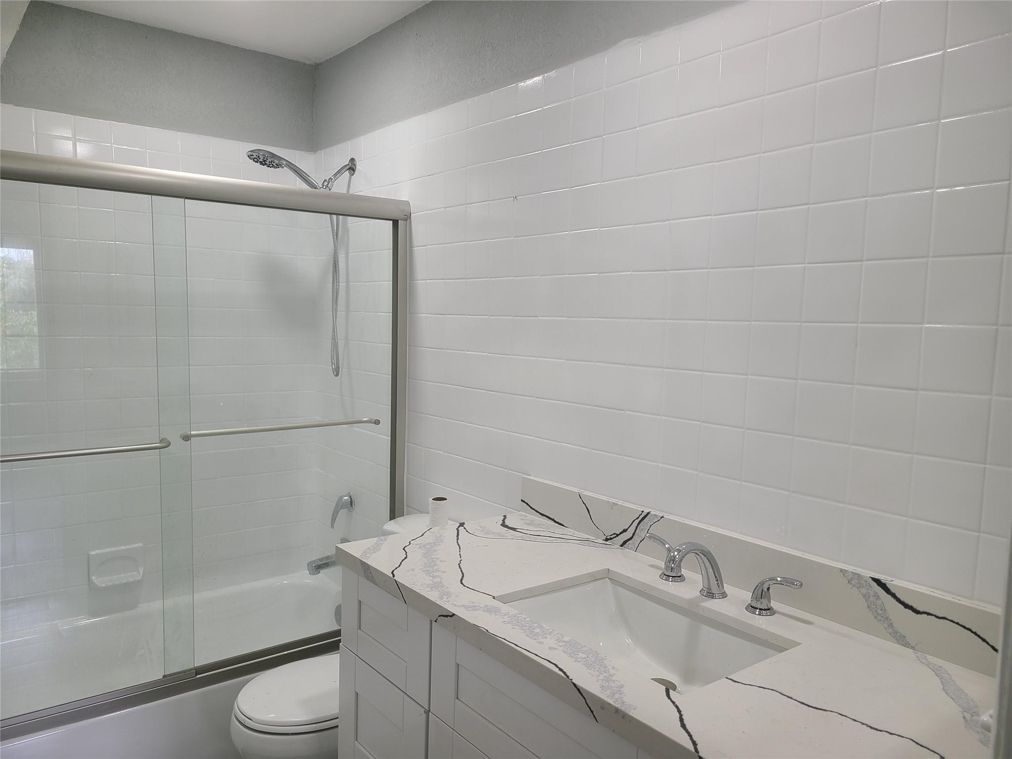 Leslie Estates Sec 07 - Residential Lease