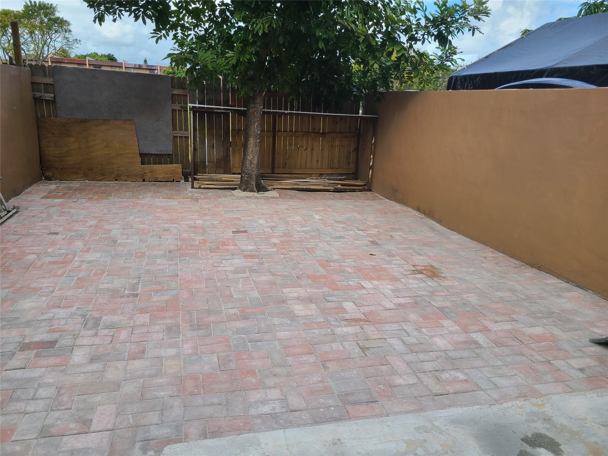 Leslie Estates Sec 07 - Residential Lease