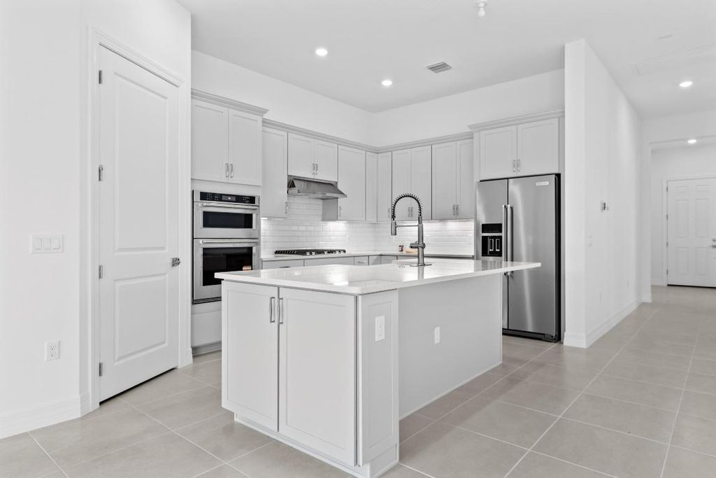 Photo of 10717 Northbrook Circle, Palm Beach Gardens, FL 33412 (MLS # R11155939)