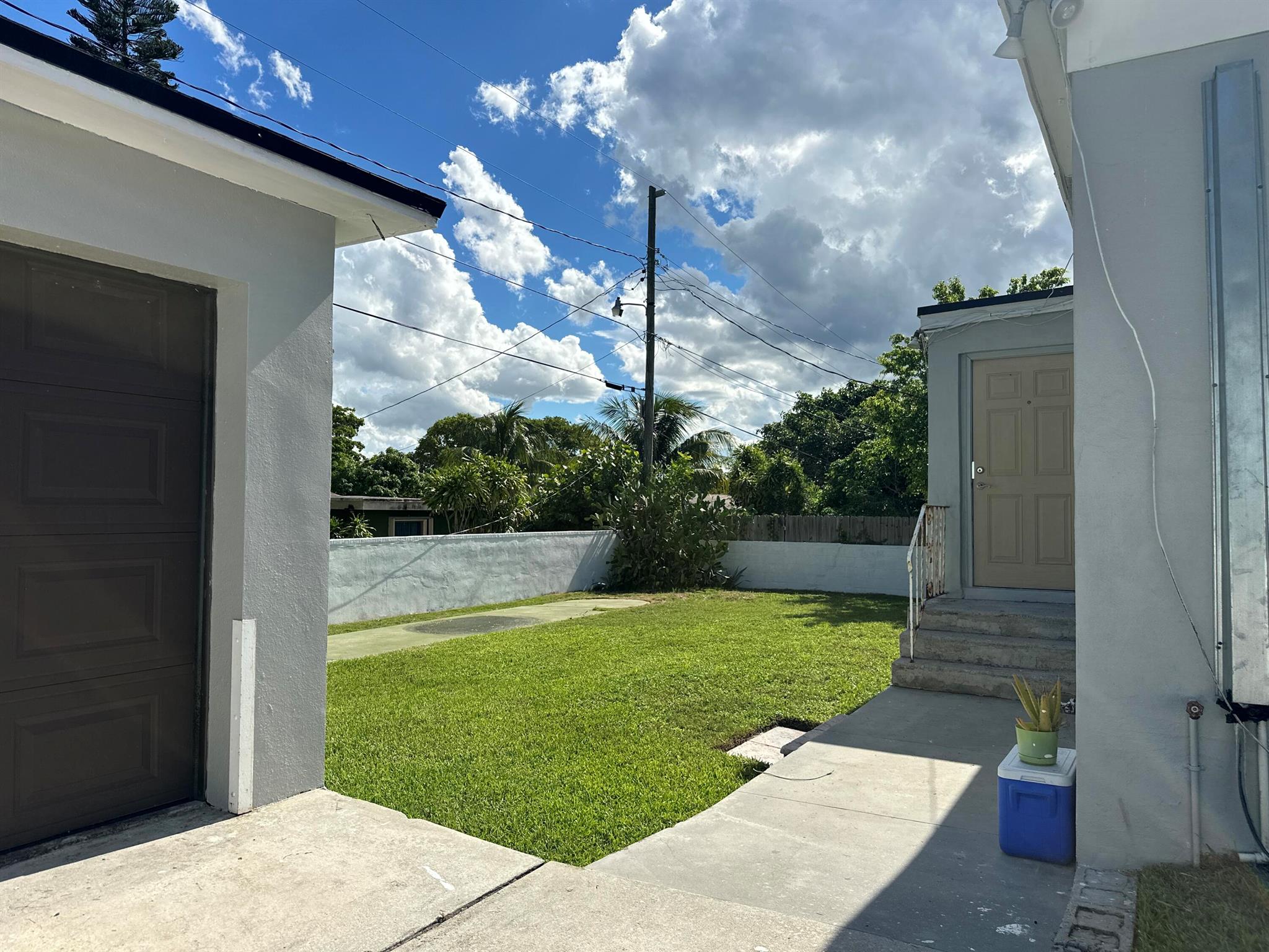 View West Palm Beach, FL 33407 house