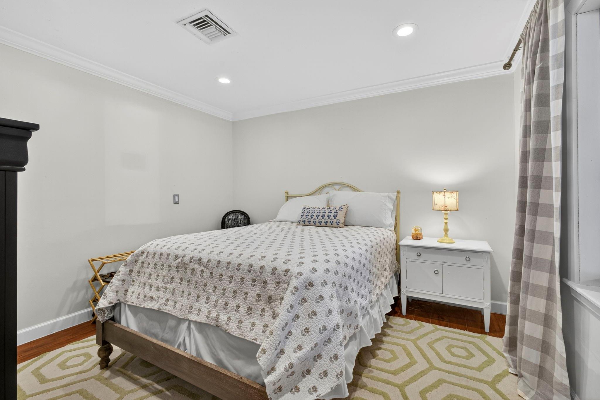 Acreage & Unrec - Residential