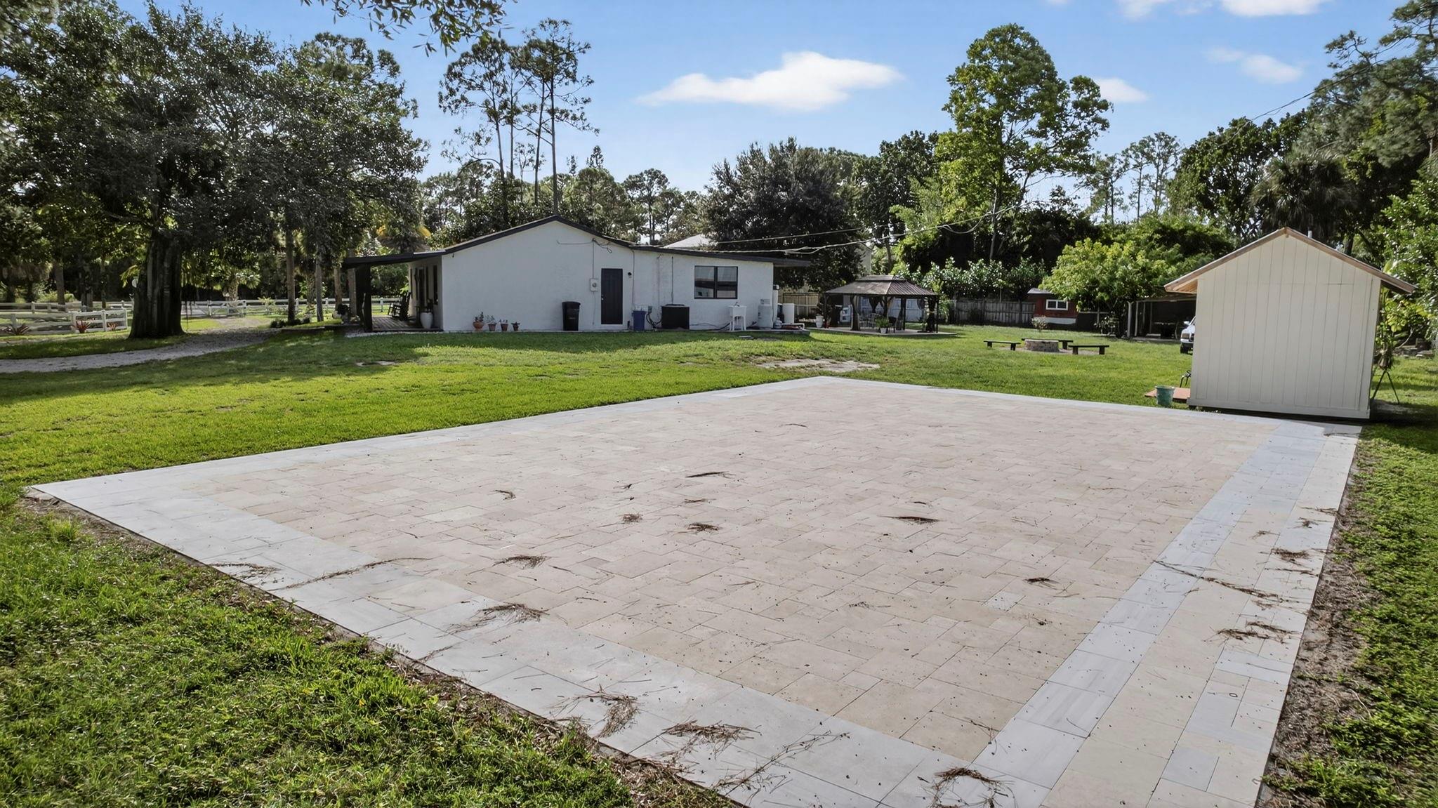 Acreage & Unrec - Residential