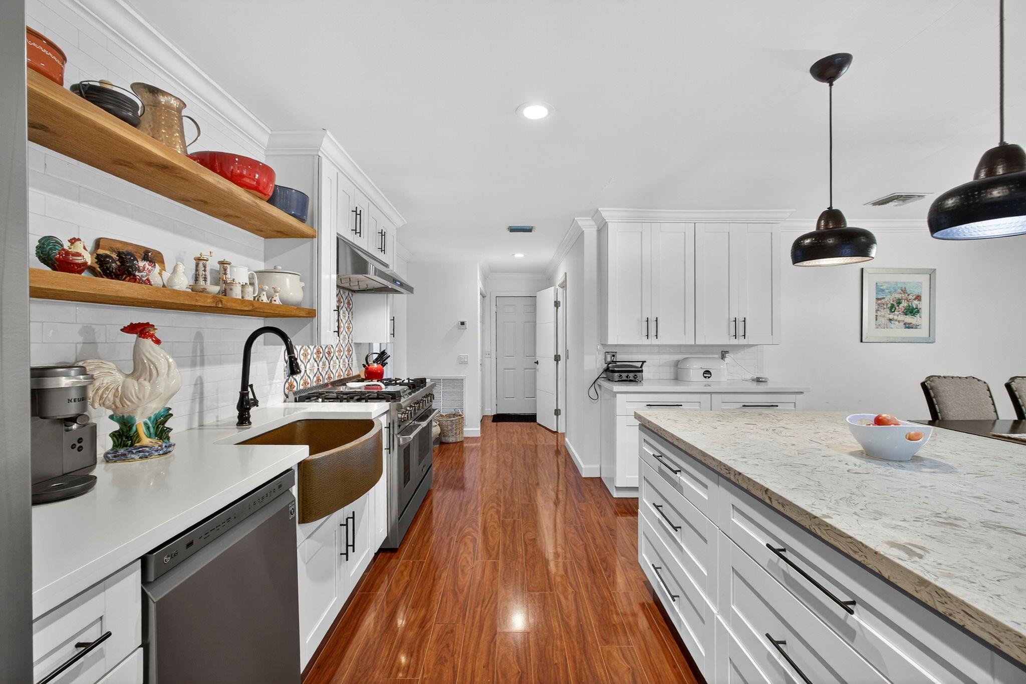 Acreage & Unrec - Residential