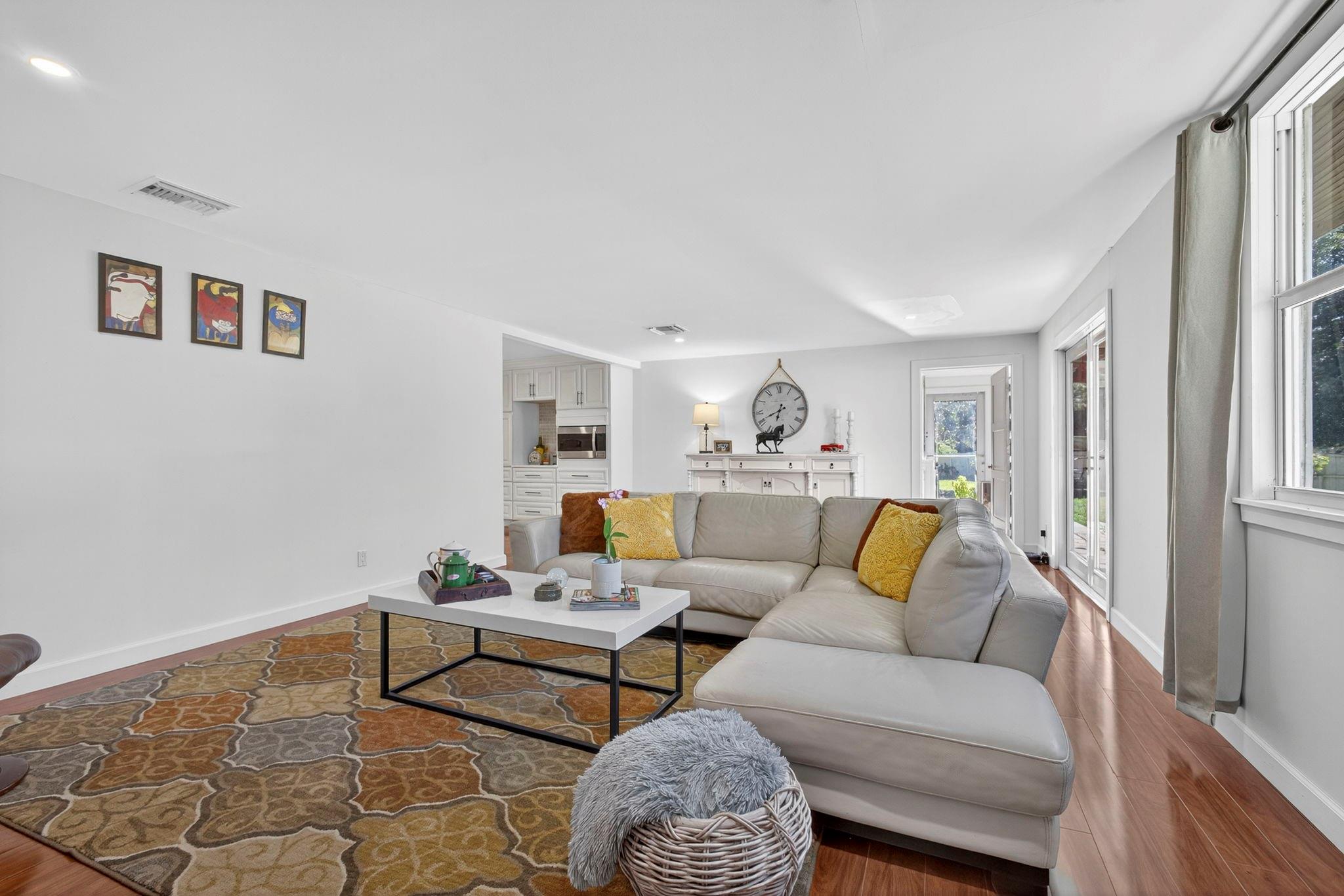 Acreage & Unrec - Residential