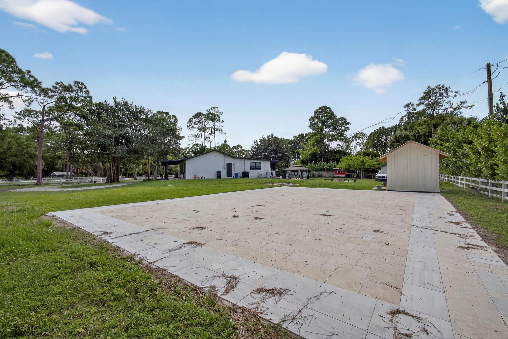 Acreage & Unrec - Residential