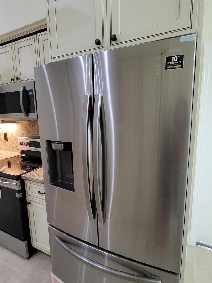 SWEETWATER SEC 1 - Residential Lease