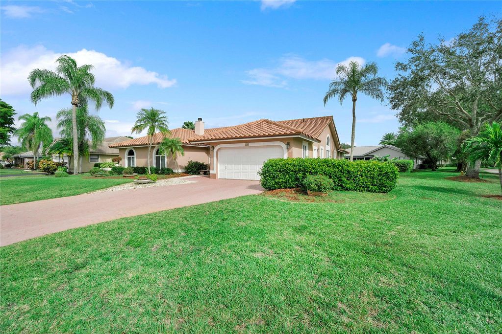 Photo of 233 NW 119th Ln, Coral Springs, FL 33071 (MLS # F10538547)