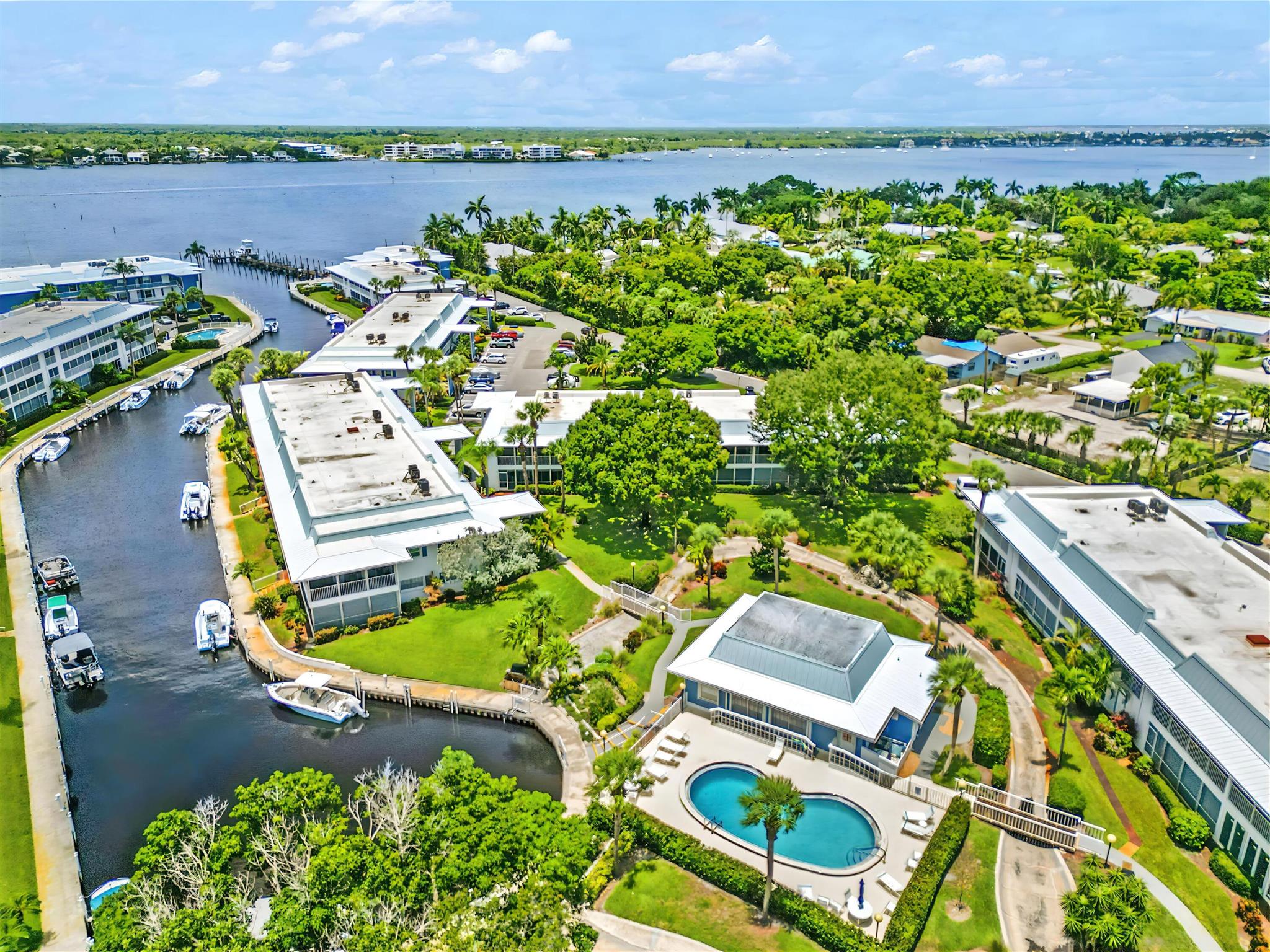 THE WINDJAMMER CONDO APARTMENTS - Residential