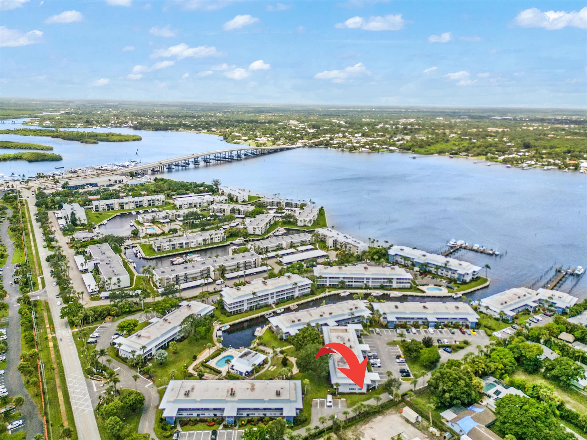 THE WINDJAMMER CONDO APARTMENTS - Residential