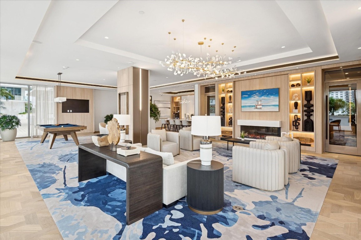 153 N Seabreeze Boulevard 1003-S