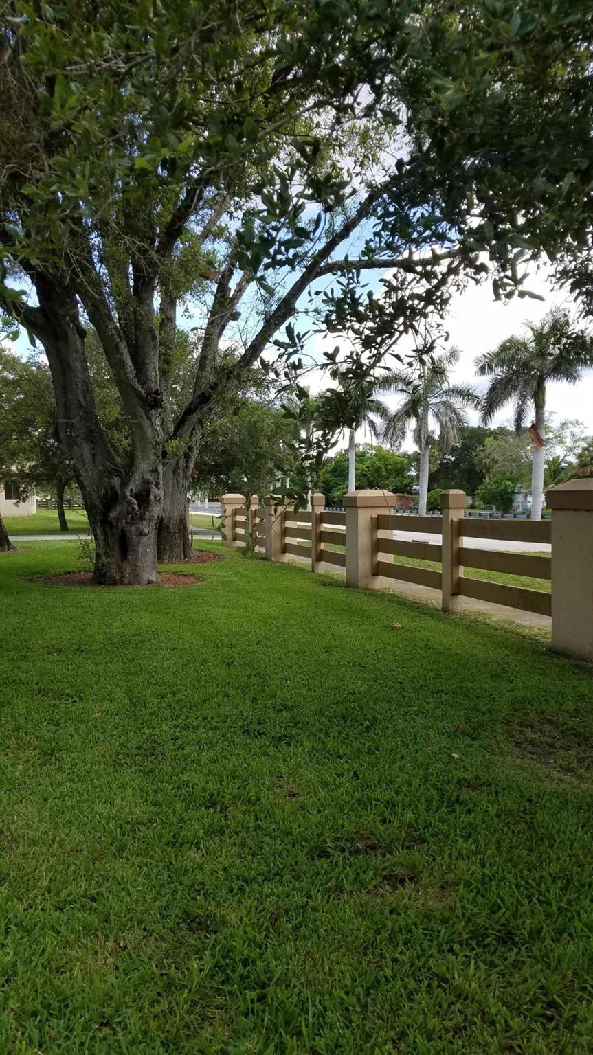 Greenoaks Apartments - Residential Lease
