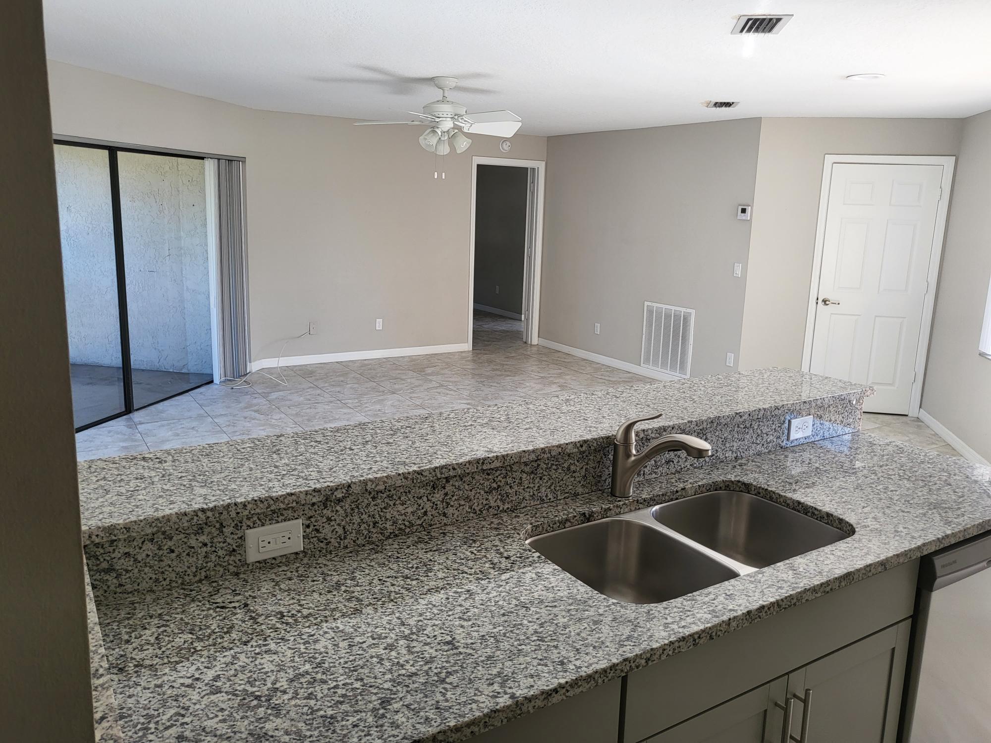 Greenoaks Apartments - Residential Lease