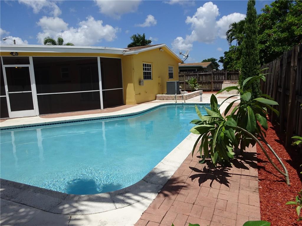 ORIOLE-MARGATE SEC 4 - Residential