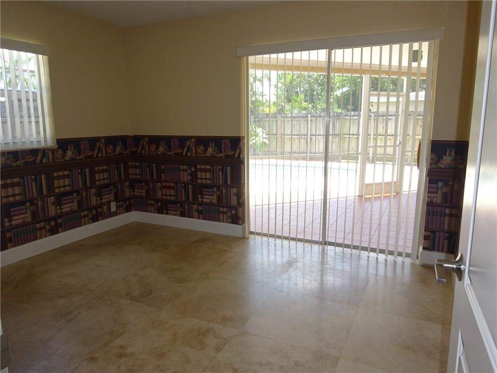 ORIOLE-MARGATE SEC 4 - Residential