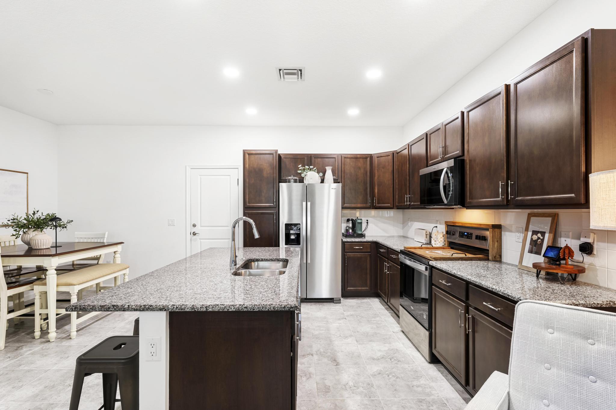 TERRACES OF WESTLAKE - Residential