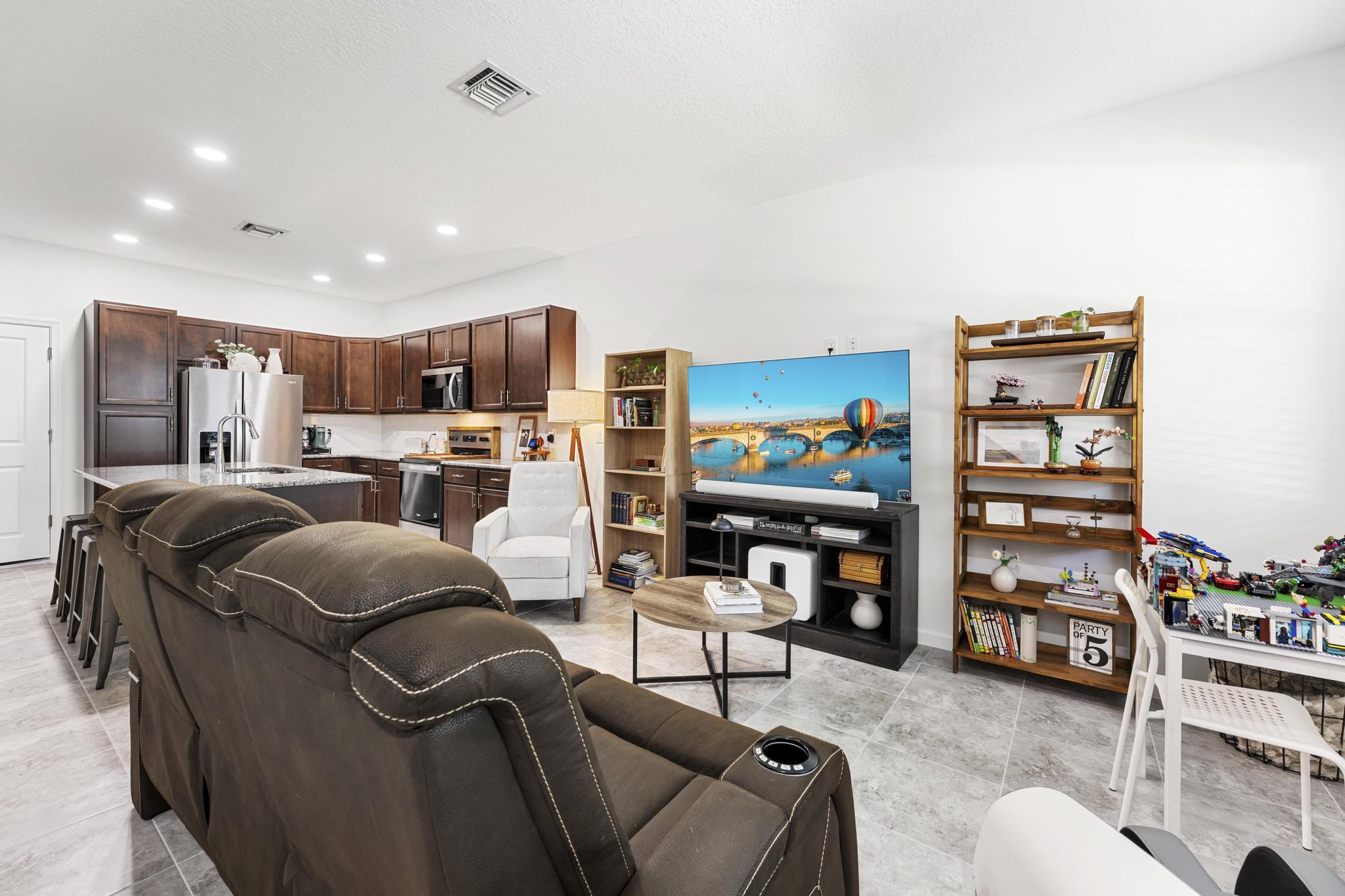 TERRACES OF WESTLAKE - Residential