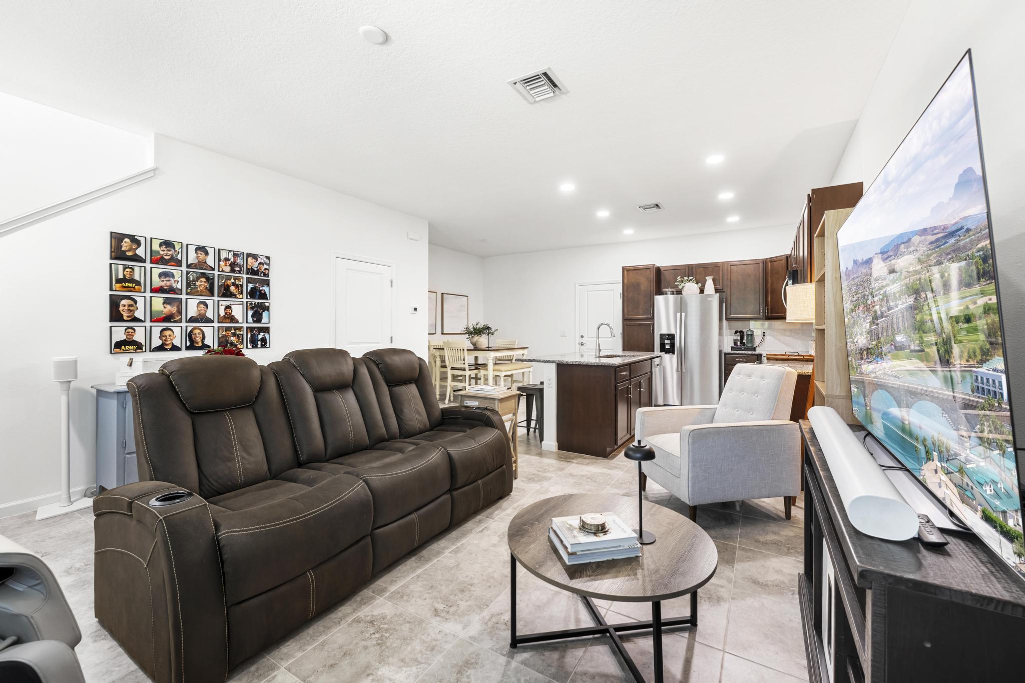 TERRACES OF WESTLAKE - Residential
