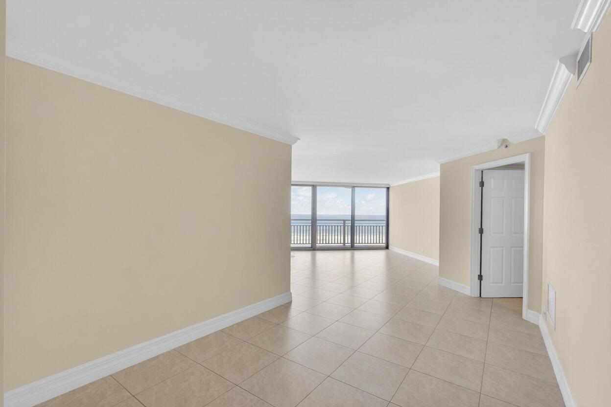 3000 N Ocean Drive 31 B