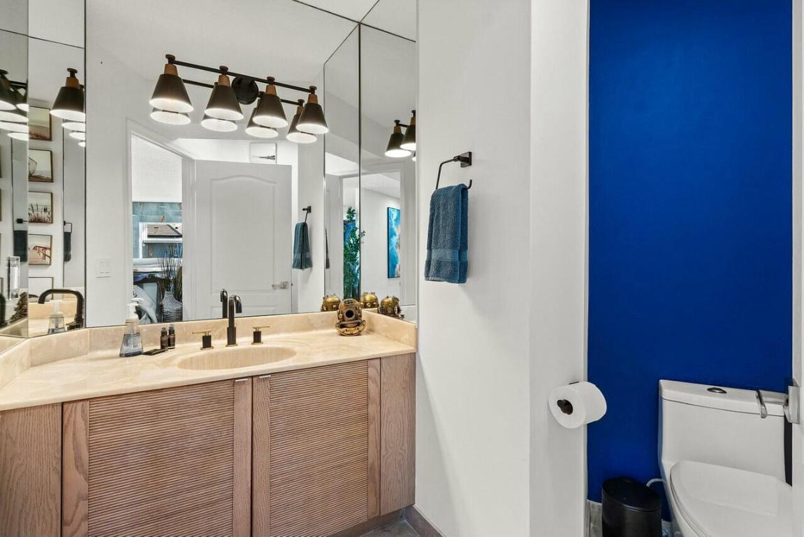 TROPIC ISLE - Residential