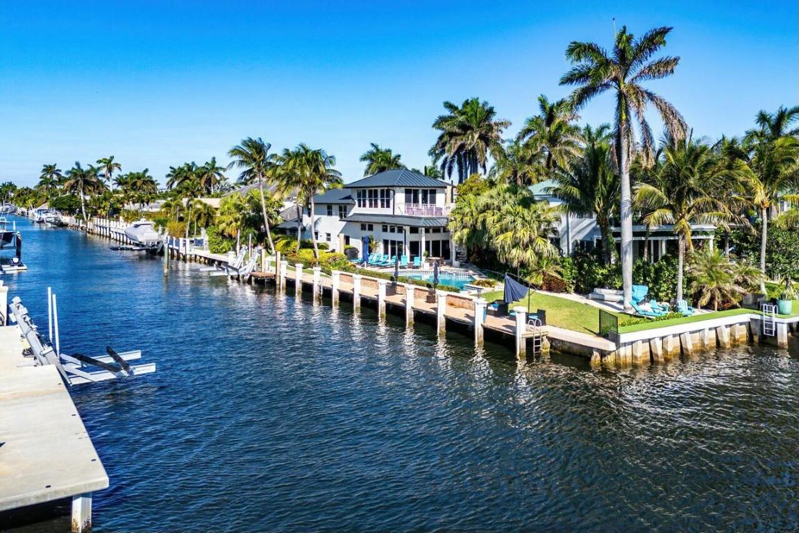 TROPIC ISLE - Residential