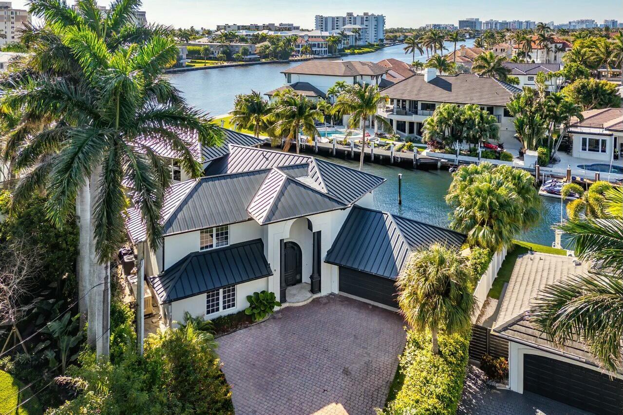 TROPIC ISLE - Residential