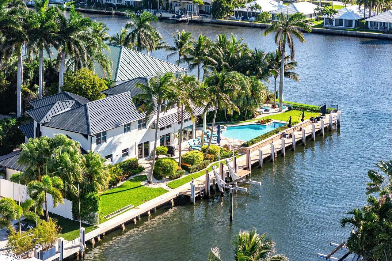 TROPIC ISLE - Residential