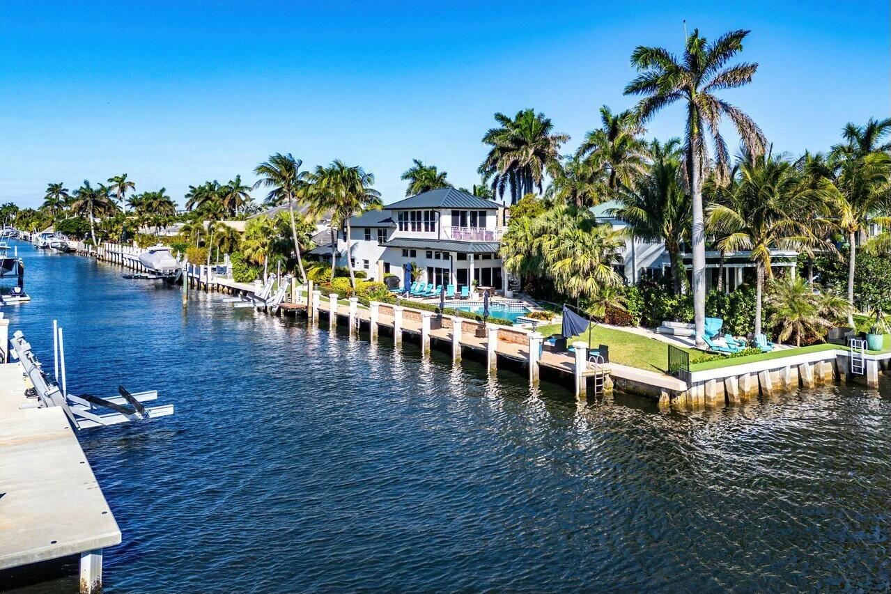 TROPIC ISLE - Residential