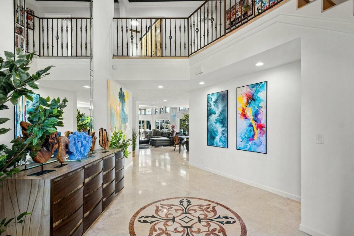 TROPIC ISLE - Residential