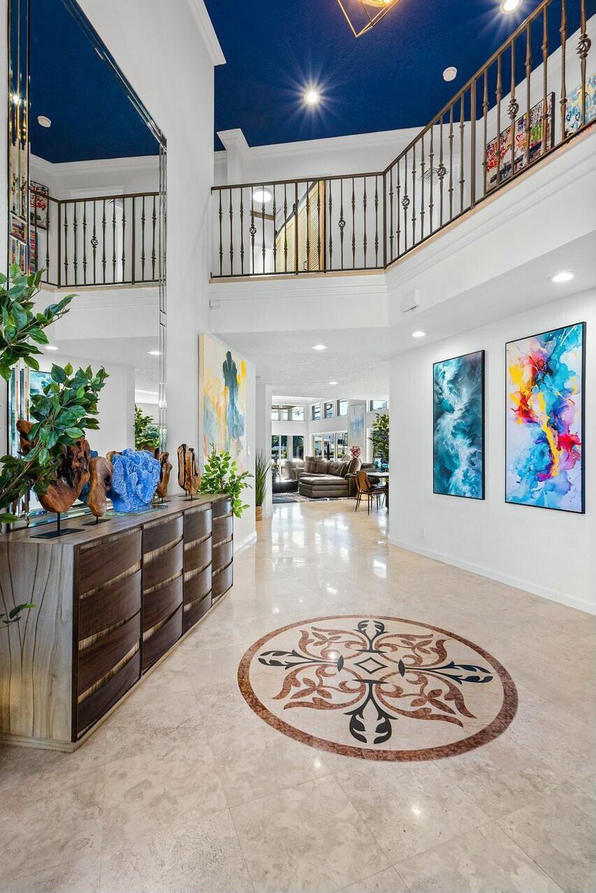 TROPIC ISLE - Residential