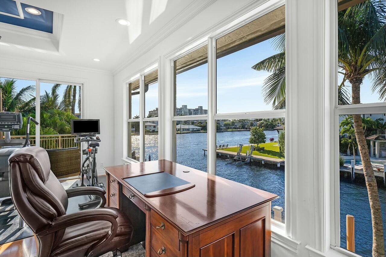 TROPIC ISLE - Residential