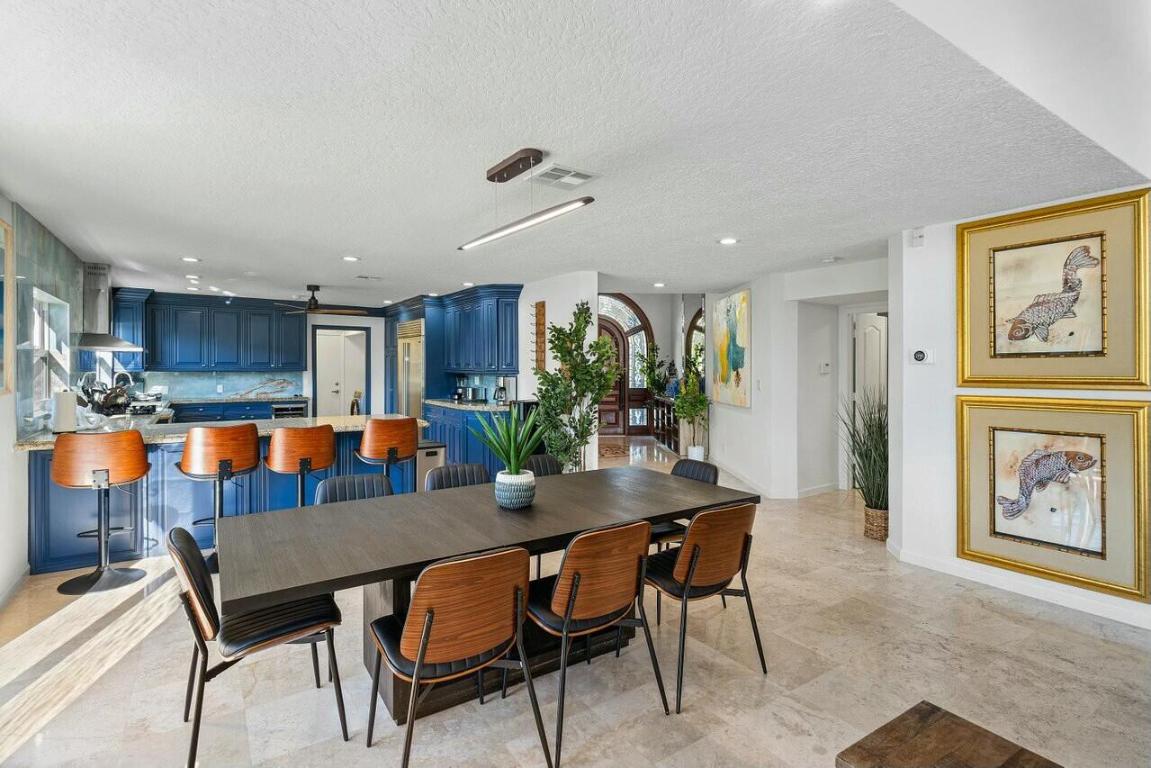 TROPIC ISLE - Residential