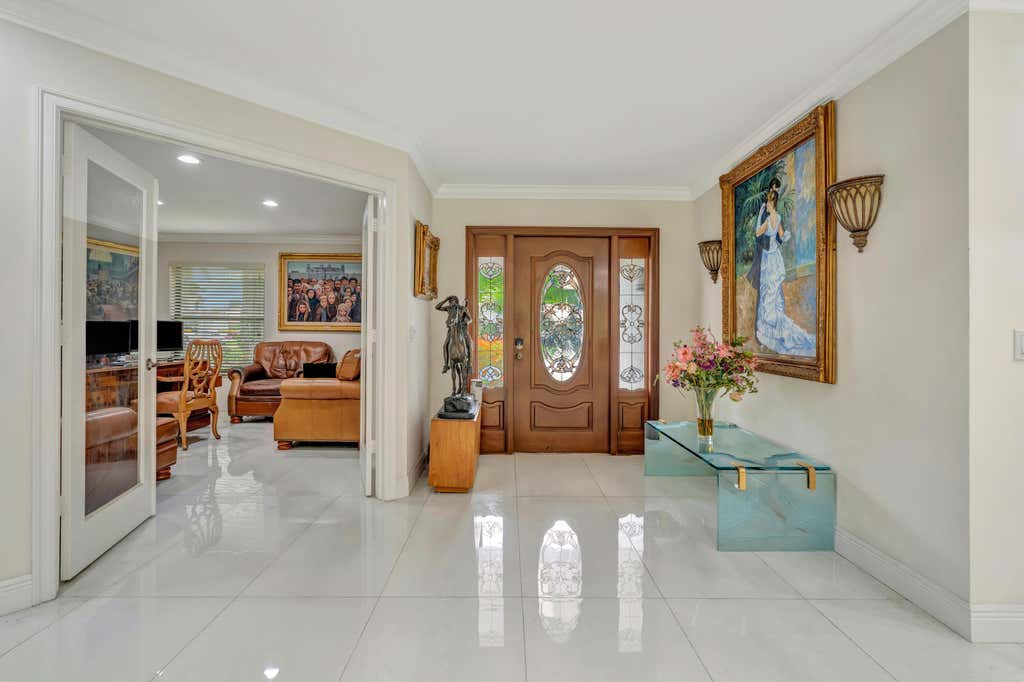 Photo of 6164 CELADON Circle, Palm Beach Gardens, FL 33418 (MLS # B26060984)