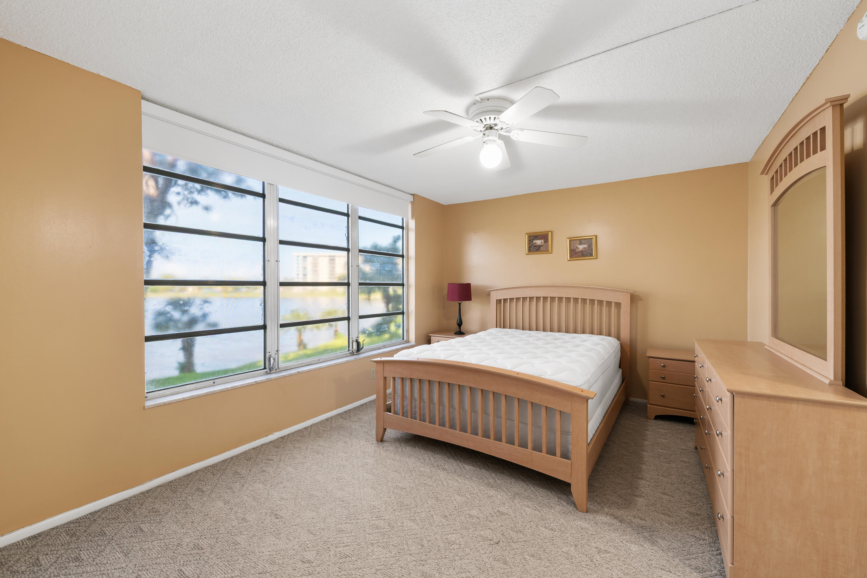 PALM AIRE PALM-AIRE - Residential