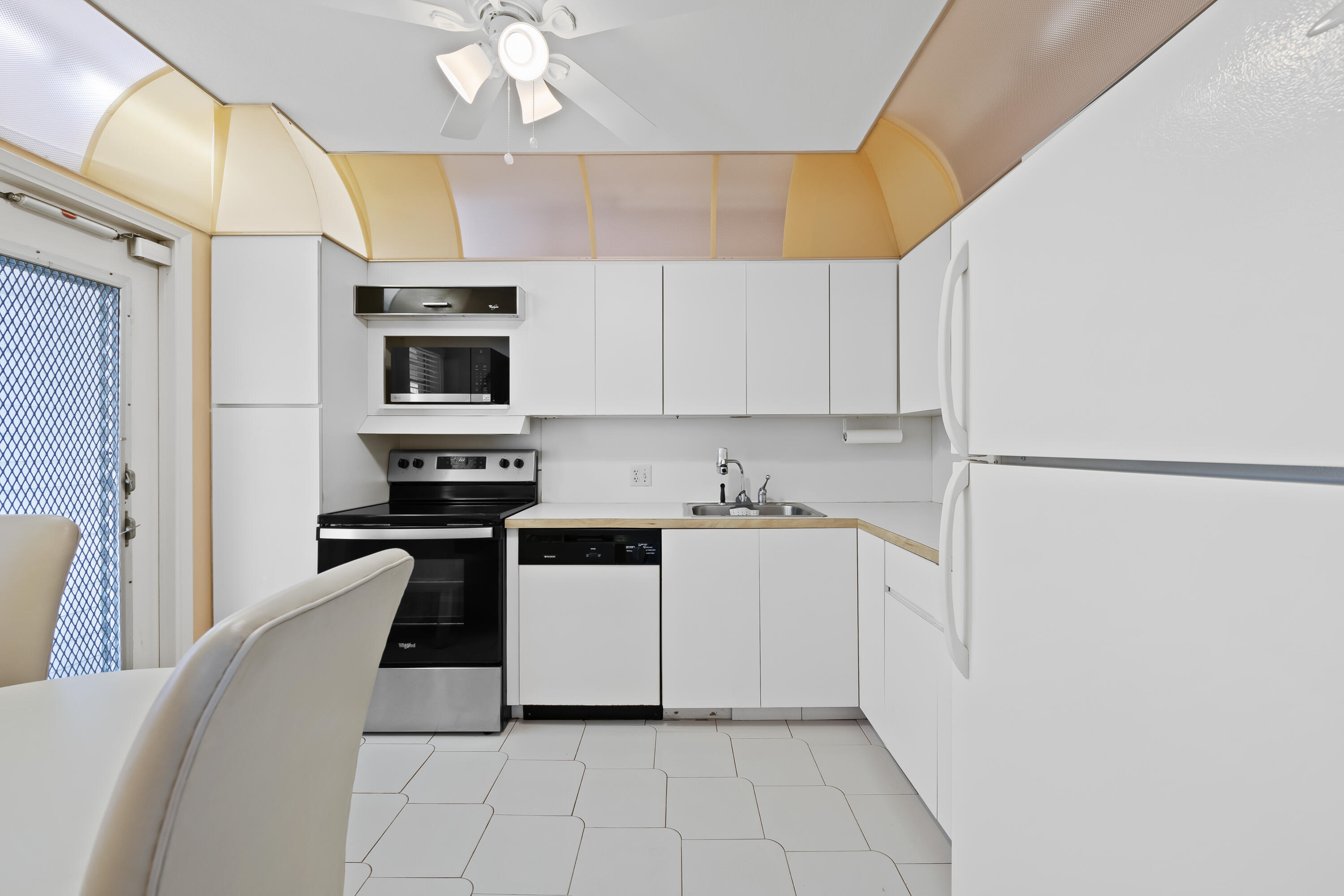 PALM AIRE PALM-AIRE - Residential