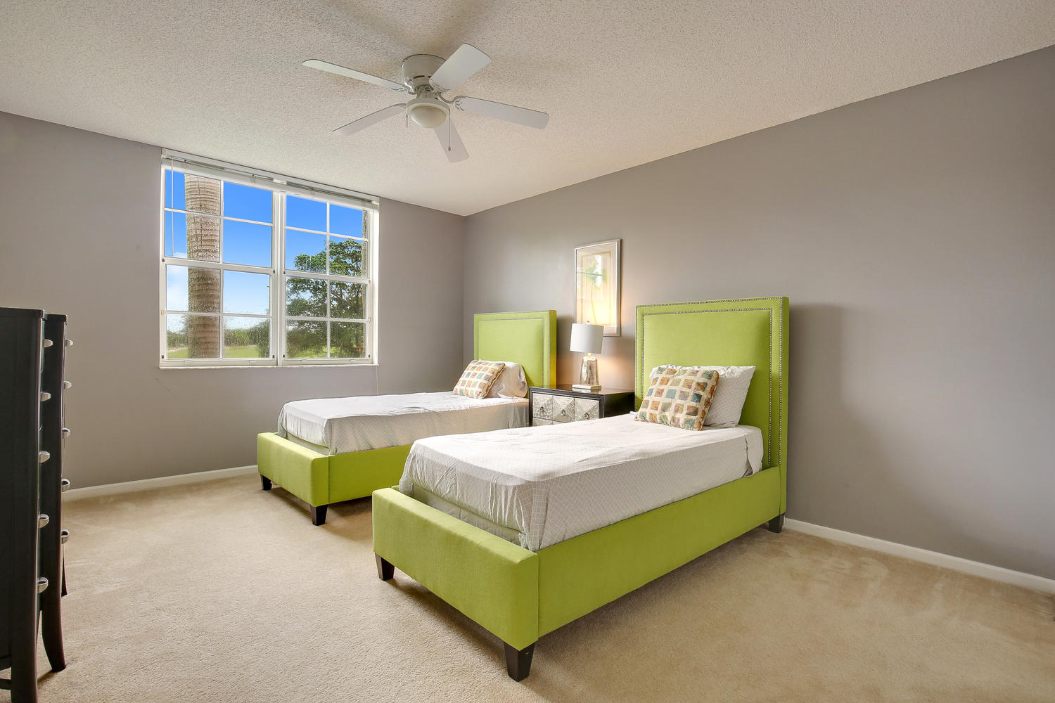 ST ANDREWS AT POLO CLUB CONDO - Residential Lease