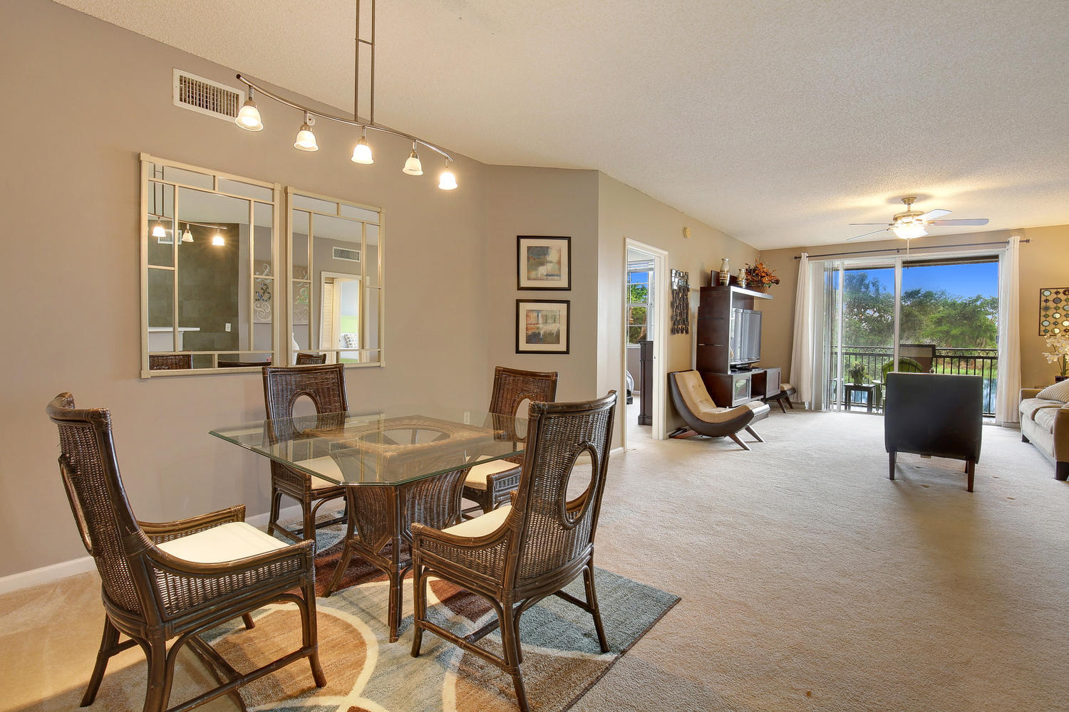 ST ANDREWS AT POLO CLUB CONDO - Residential Lease