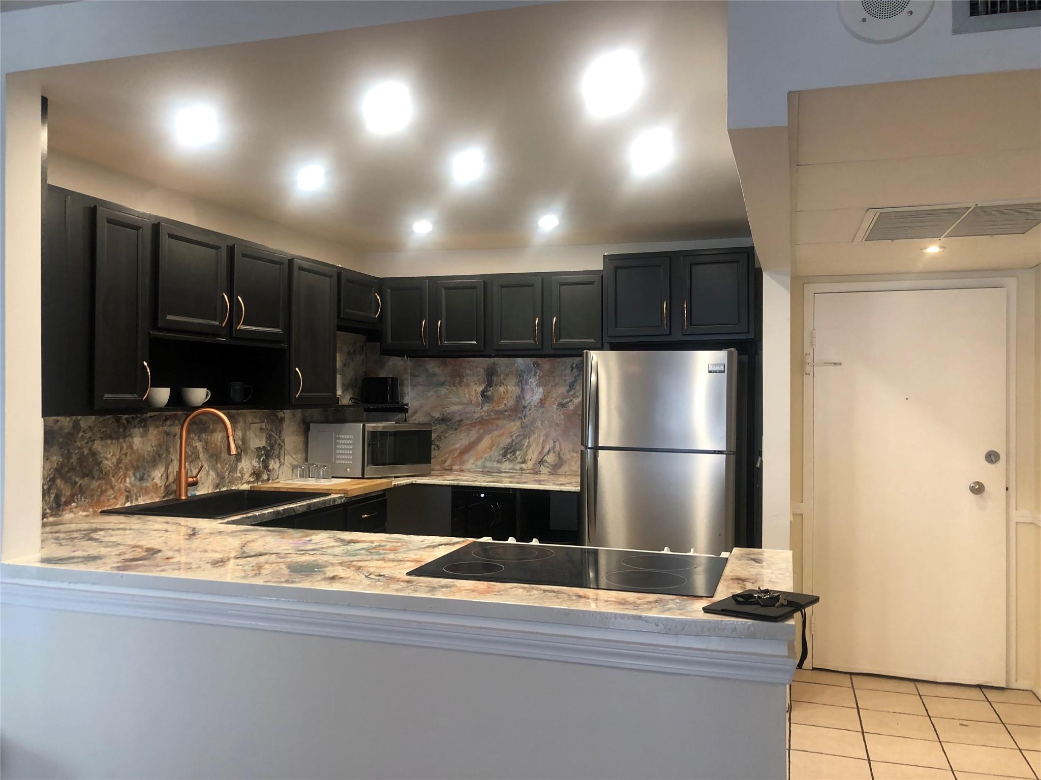 Birch Crest Apts Inc - Residential Lease