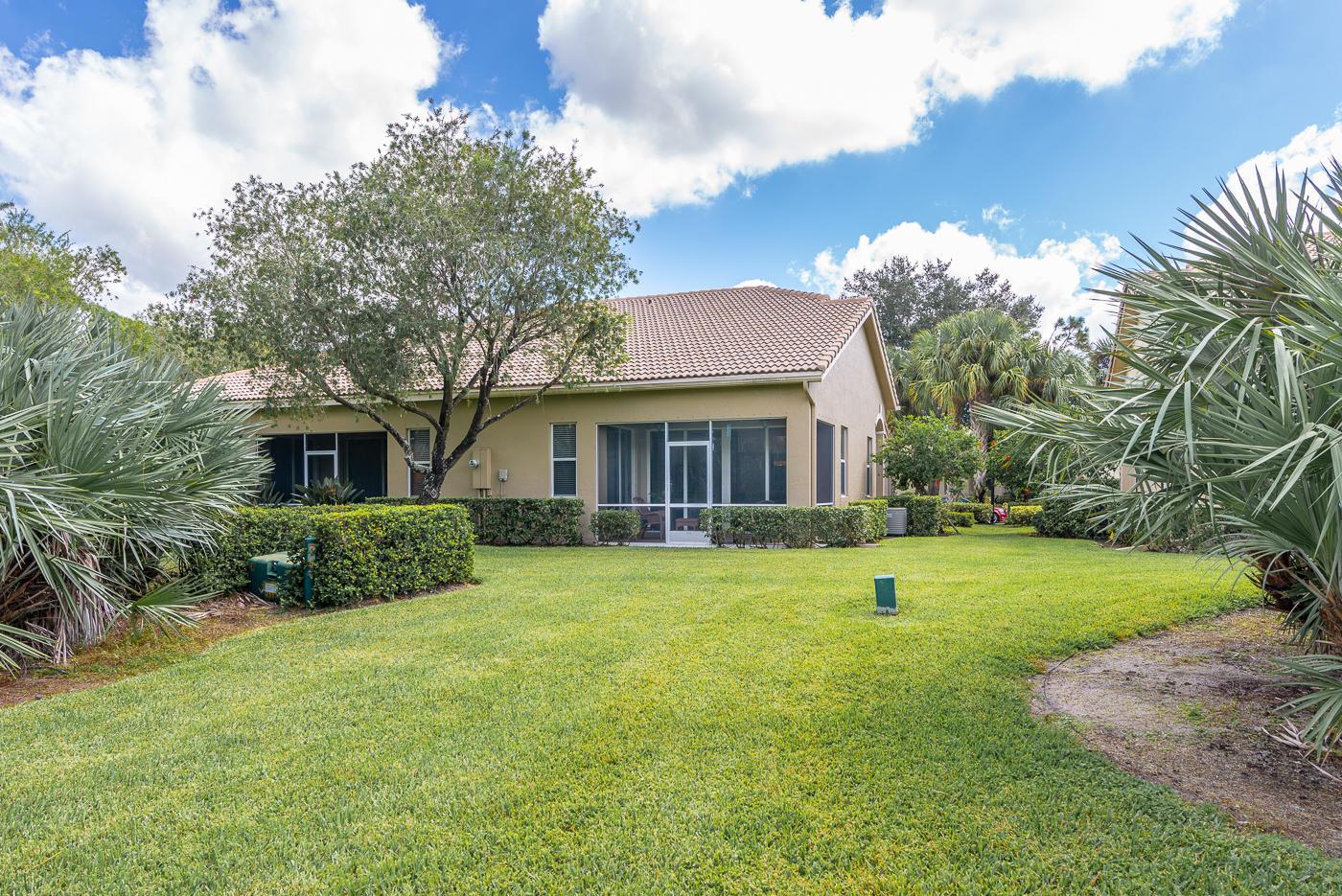 TORREY PINES - Residential