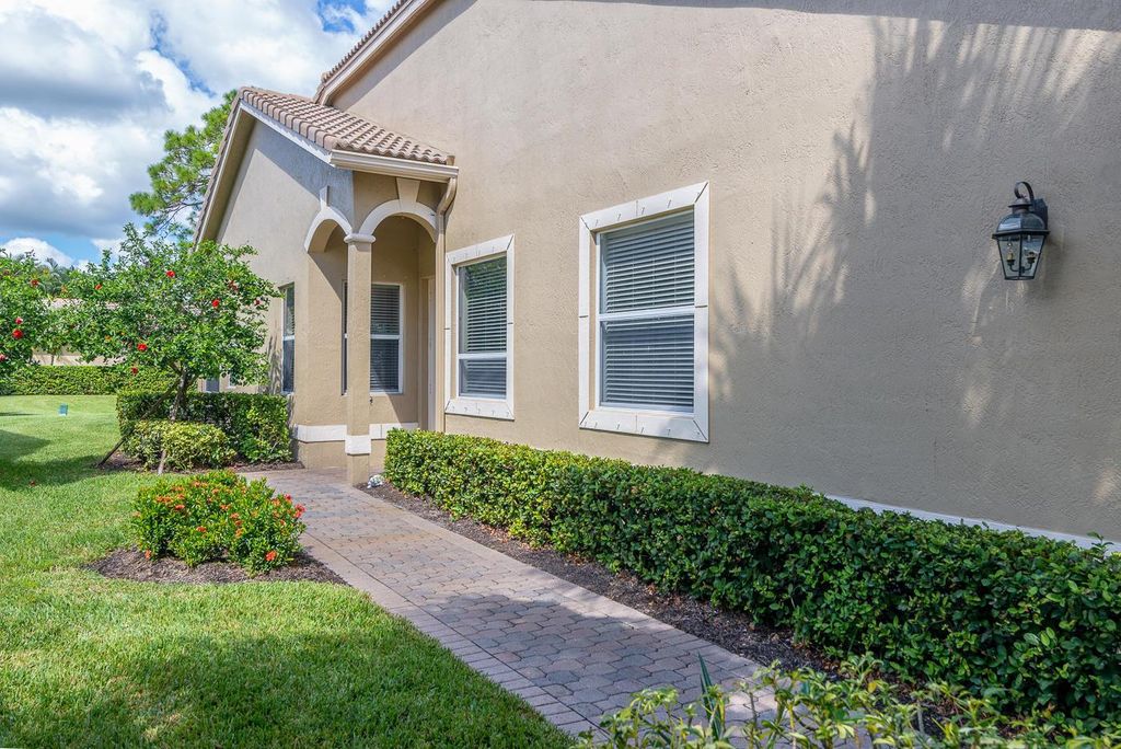 Photo of 7083 Torrey Pines Circle, Port Saint Lucie, FL 34986 (MLS # R11090629)