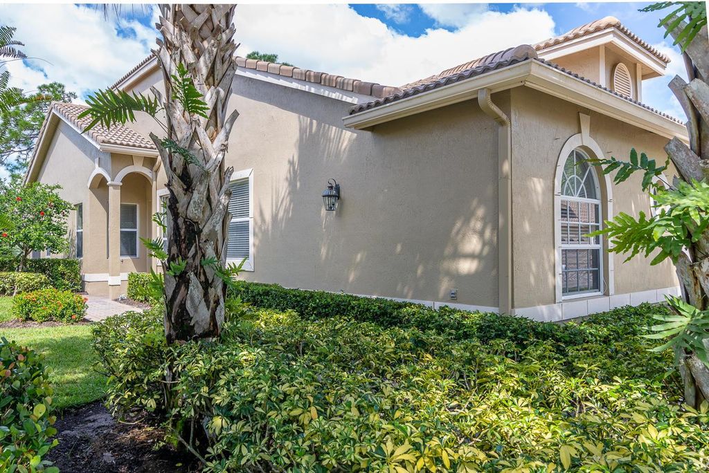 Photo of 7083 Torrey Pines Circle, Port Saint Lucie, FL 34986 (MLS # R11090629)