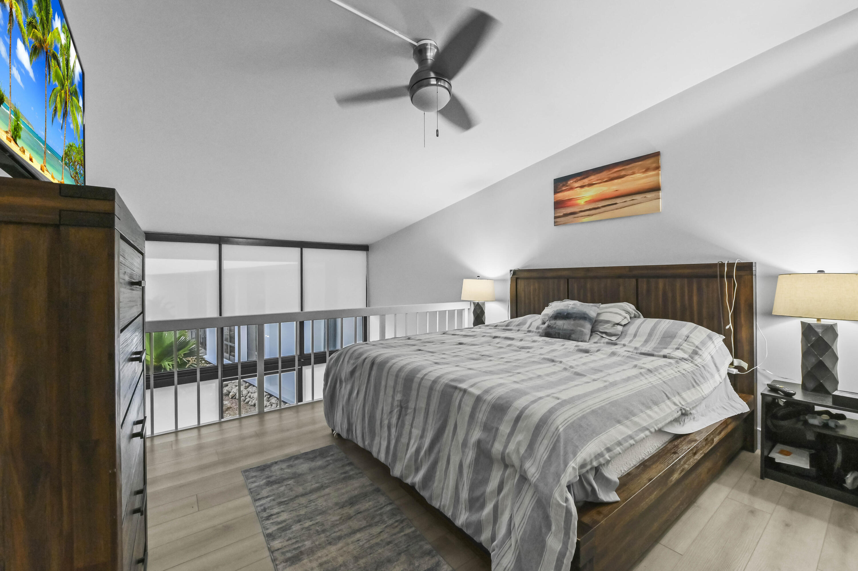 MAYFAIR HOUSE CONDO - Residential