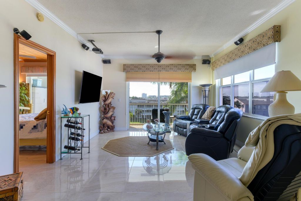 Photo of 100 Paradise Harbour Boulevard #512, North Palm Beach, FL 33408 (MLS # R11009570)