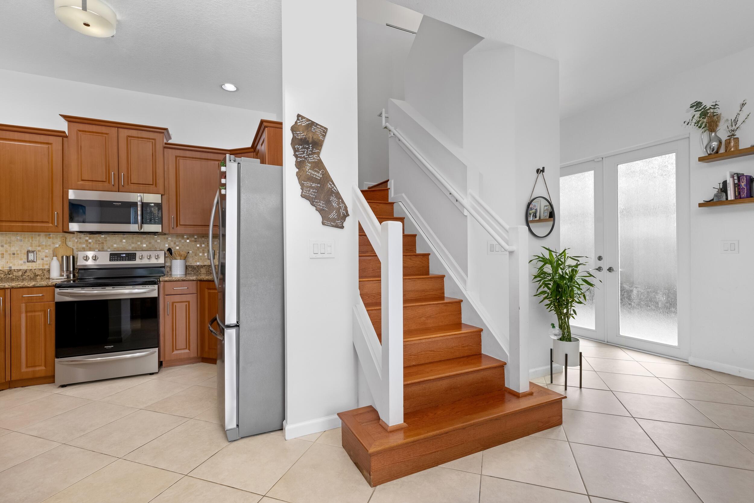 LAKE RIDGE ADD - Residential