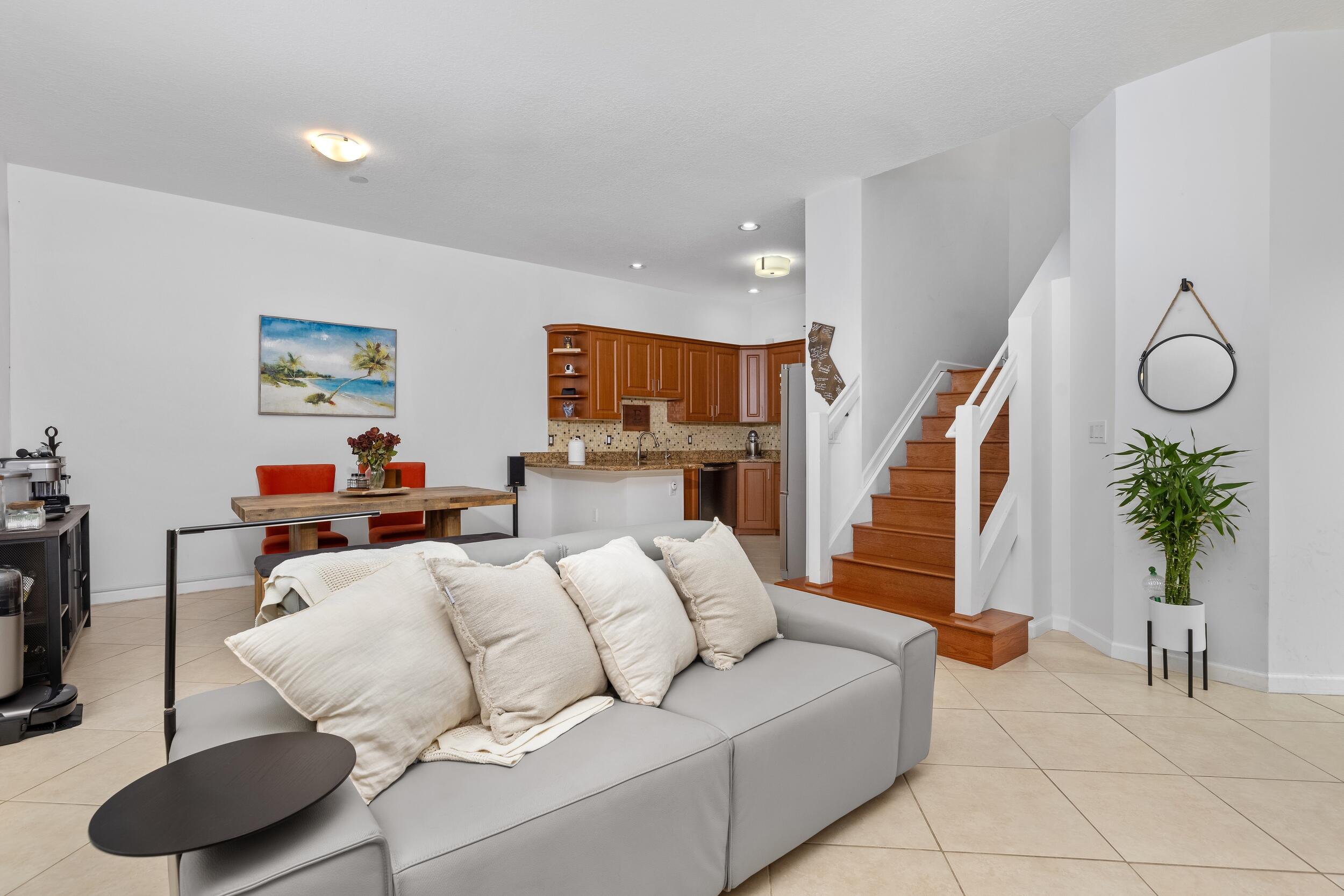 LAKE RIDGE ADD - Residential